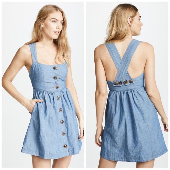 Free People Women's Blue Chambray‎ Button Down Hip Pockets Dress Size 4 NEW - Picture 1 of 7